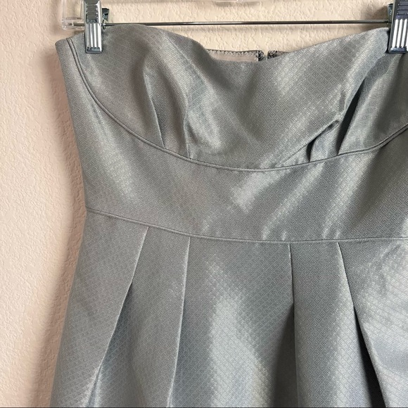 BCBG Max Azria Silver Woven Strapless Cocktail Mini Dress - Picture 9 of 12